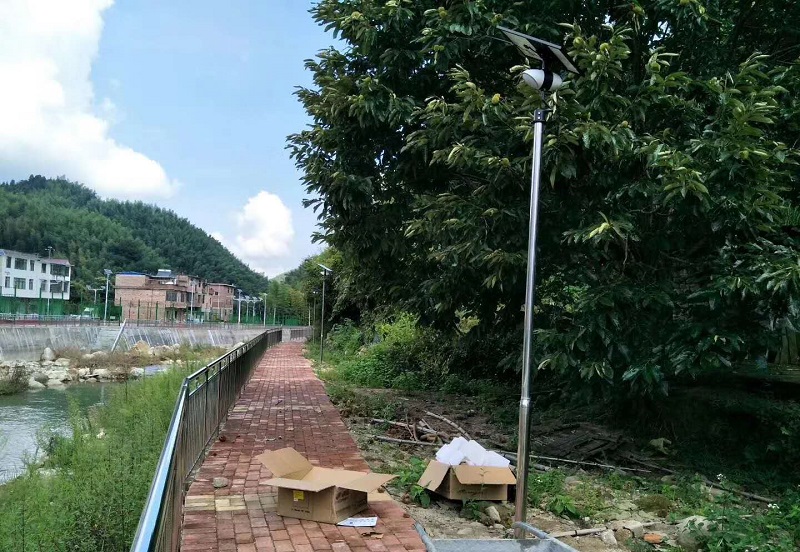 太陽能路燈廠家介紹太陽能板種類與選擇